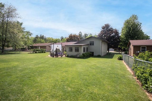2921 Saturn Avenue, Eau Claire, WI 54703