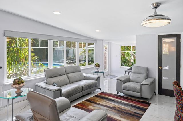 2624 NE 30th Street, Fort Lauderdale, FL 33306