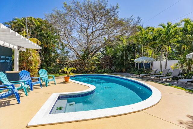 2624 NE 30th Street, Fort Lauderdale, FL 33306