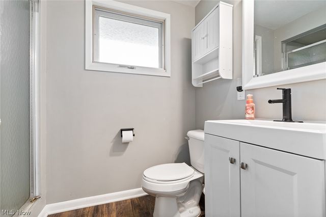 800 Woodview Drive NE, Massillon, OH 44646