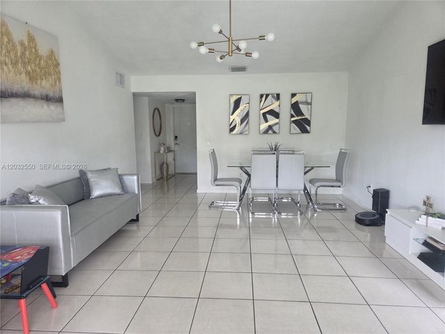 11871 SW 123rd Place, Miami, FL 33186