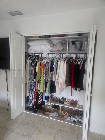 11871 SW 123rd Place, Miami, FL 33186