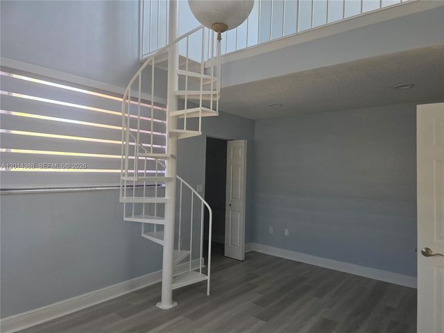 13022 SW 88th Ter N 201, Miami, FL 33186