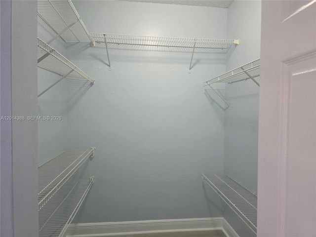 13022 SW 88th Ter N 201, Miami, FL 33186