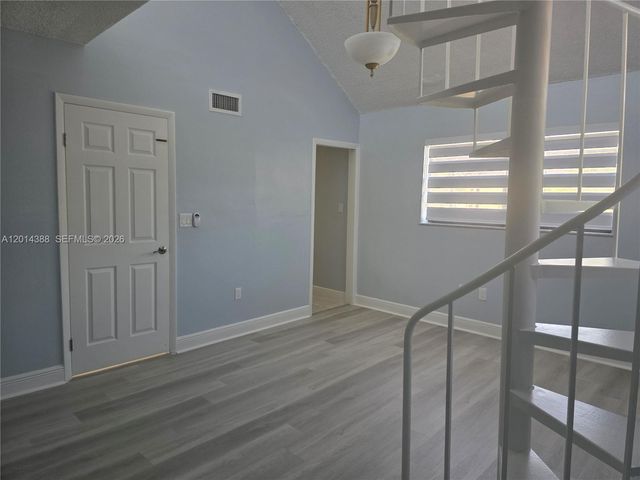 13022 SW 88th Ter N 201, Miami, FL 33186