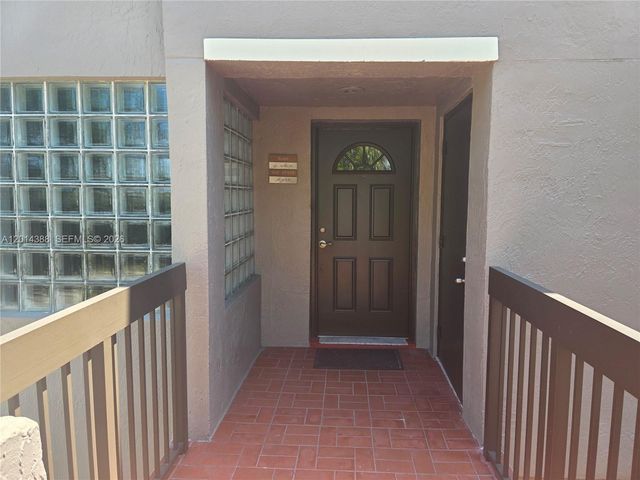 13022 SW 88th Ter N 201, Miami, FL 33186