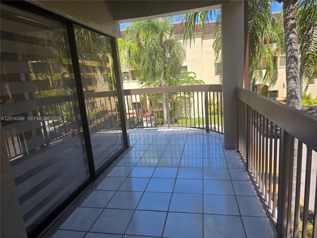 13022 SW 88th Ter N 201, Miami, FL 33186