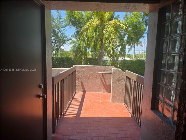 13022 SW 88th Ter N 201, Miami, FL 33186