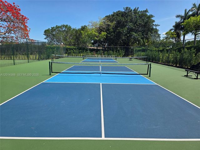 13022 SW 88th Ter N 201, Miami, FL 33186