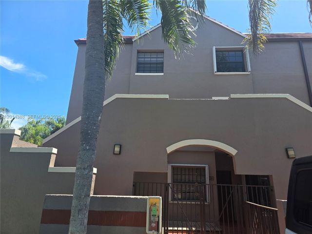 13022 SW 88th Ter N 201, Miami, FL 33186