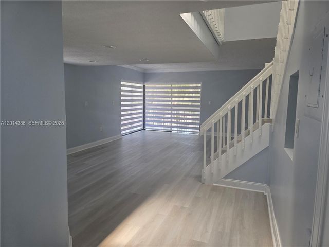 13022 SW 88th Ter N 201, Miami, FL 33186