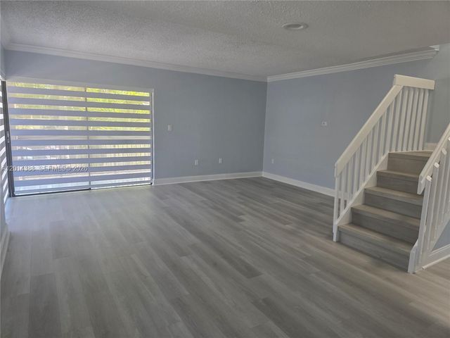 13022 SW 88th Ter N 201, Miami, FL 33186