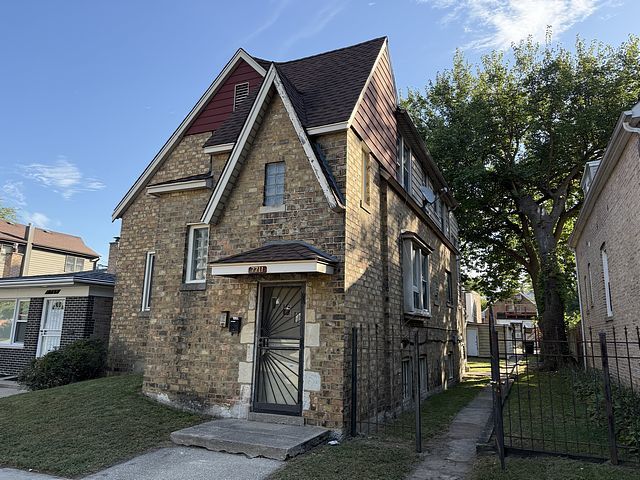 7711 S Champlain Avenue, Chicago, IL 60619