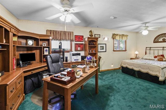 10 Knob Hill Court, Fairview Heights, IL 62208