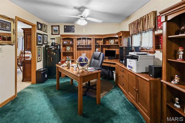 10 Knob Hill Court, Fairview Heights, IL 62208