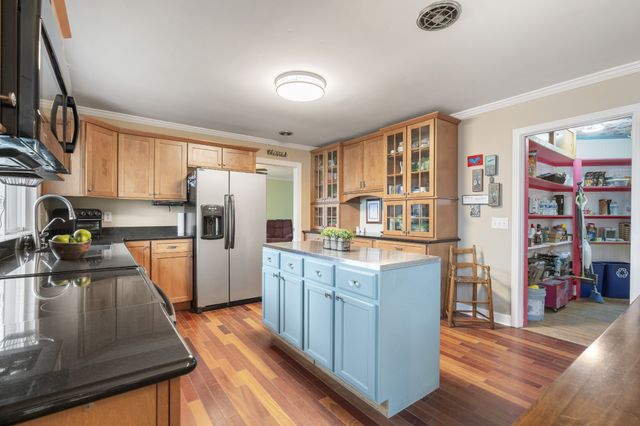 403 Jones St, Old Hickory, TN 37138