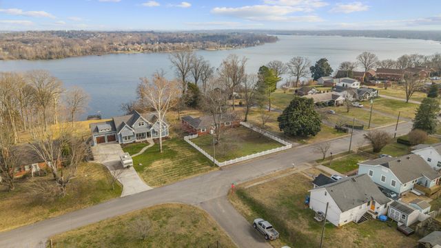 403 Jones St, Old Hickory, TN 37138