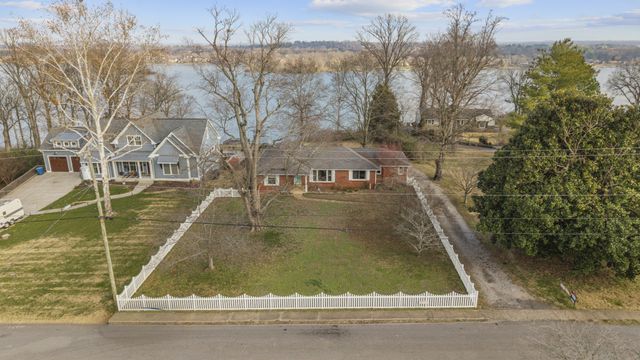 403 Jones St, Old Hickory, TN 37138