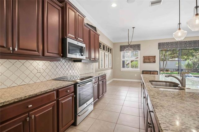 1090 BRADBERRY DRIVE, Nokomis, FL 34275