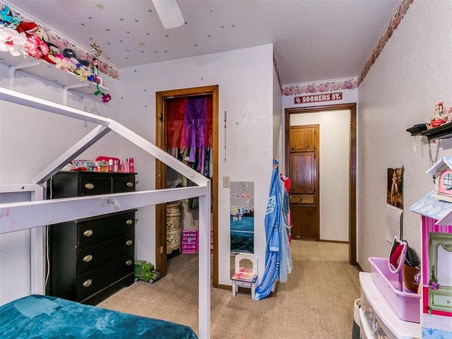 16 Bellgate Drive, Yukon, OK 73099