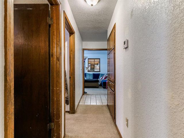 16 Bellgate Drive, Yukon, OK 73099