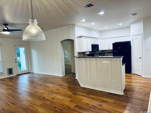 107 EAGLE VAIL, San Antonio, TX 78258