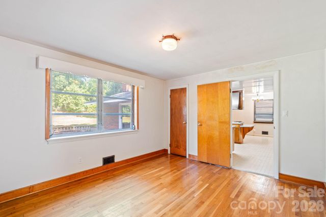 811 Katherine Avenue, Kings Mountain, NC 28086