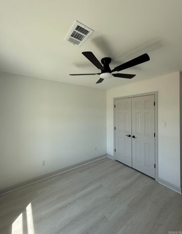 124 S Apple Street, Beebe, AR 72012