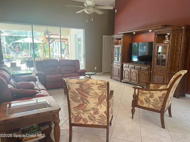 1748 Winding Ridge Circle SE, Palm Bay, FL 32909