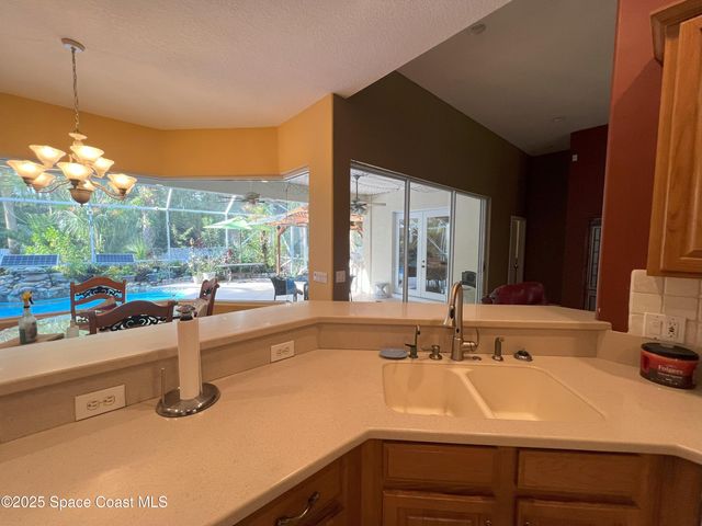 1748 Winding Ridge Circle SE, Palm Bay, FL 32909