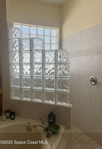 1748 Winding Ridge Circle SE, Palm Bay, FL 32909