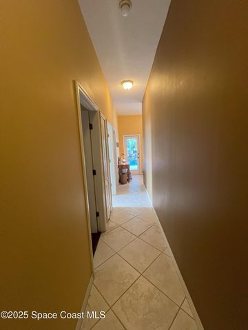 1748 Winding Ridge Circle SE, Palm Bay, FL 32909