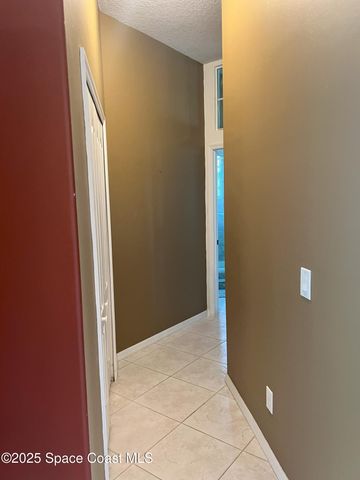 1748 Winding Ridge Circle SE, Palm Bay, FL 32909