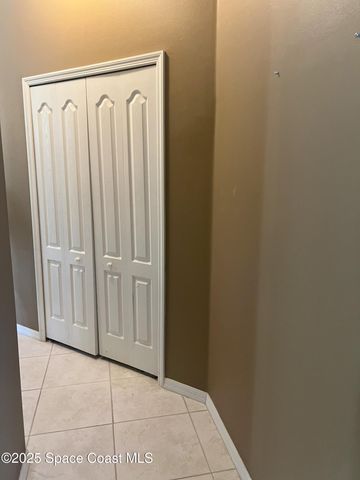 1748 Winding Ridge Circle SE, Palm Bay, FL 32909