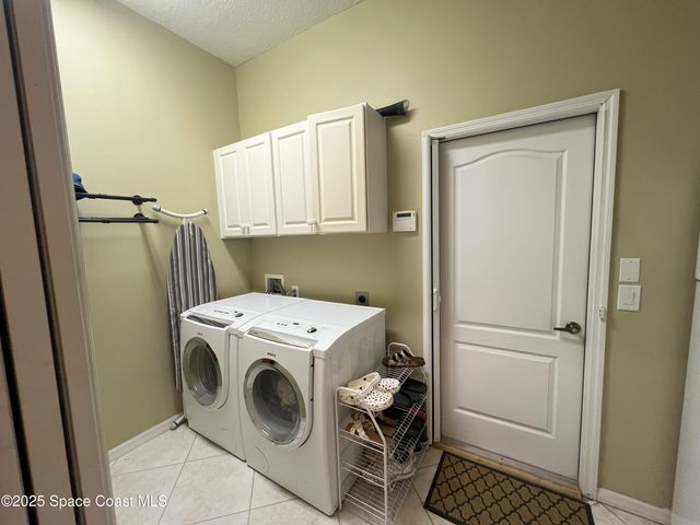 1748 Winding Ridge Circle SE, Palm Bay, FL 32909