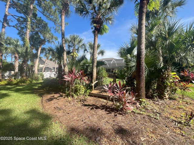 1748 Winding Ridge Circle SE, Palm Bay, FL 32909