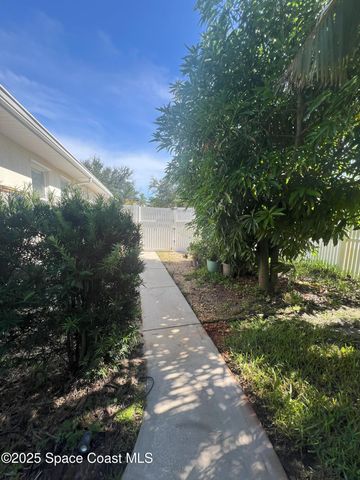 1748 Winding Ridge Circle SE, Palm Bay, FL 32909