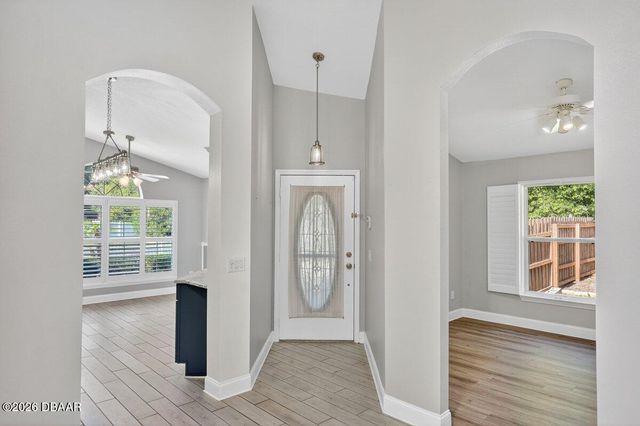 614 John Thomas Avenue, Deland, FL 32724