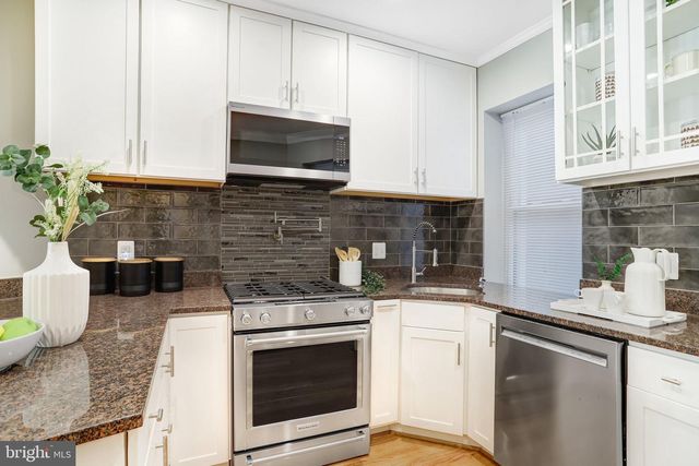 524 T ST NW, Washington, DC 20001