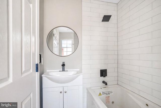 524 T ST NW, Washington, DC 20001