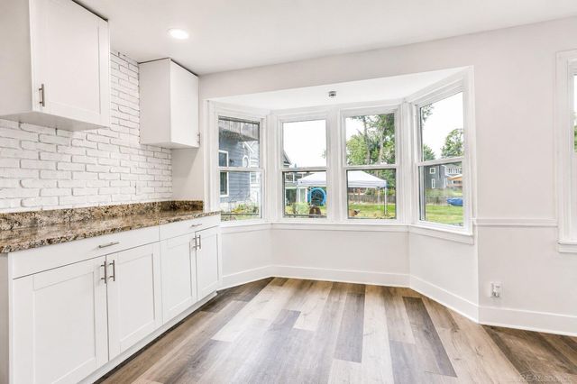 9322 Cedar Island Road, White Lake Twp, MI 48386