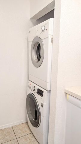 9707 Richmond Avenue 14, Houston, TX 77042