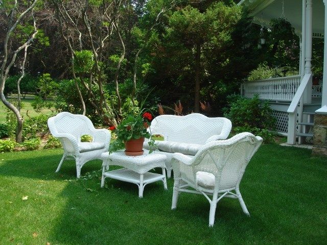 589 Bellevue Avenue, Newport, RI 02840