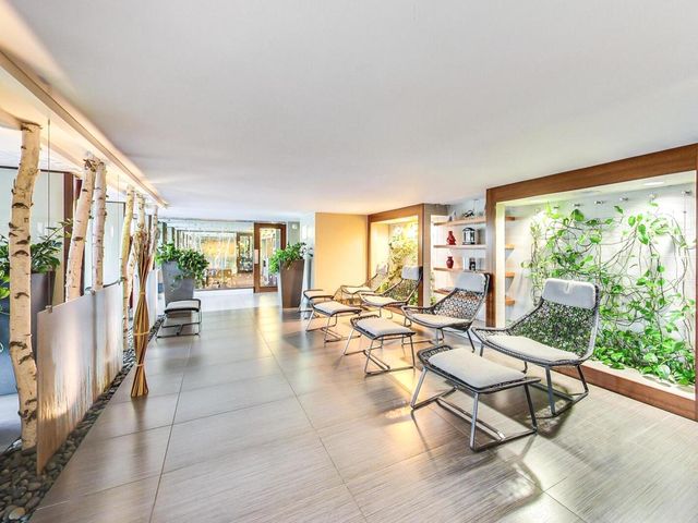 400 E RANDOLPH Street 1804, Chicago, IL 60601