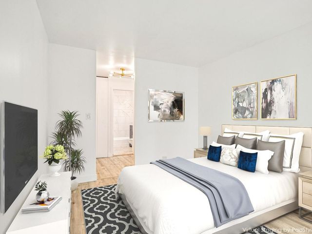 400 E RANDOLPH Street 1804, Chicago, IL 60601