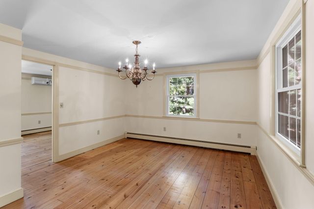 16 Greengate Road, Falmouth, MA 02540