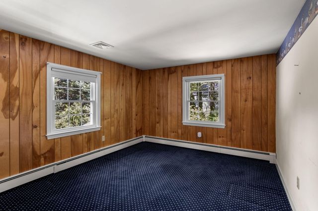 16 Greengate Road, Falmouth, MA 02540