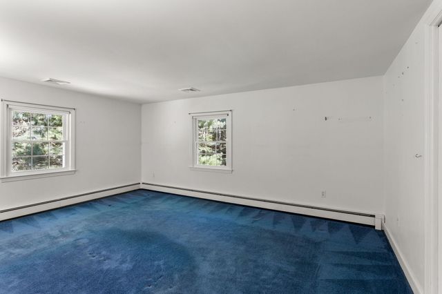 16 Greengate Road, Falmouth, MA 02540