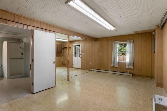16 Greengate Road, Falmouth, MA 02540