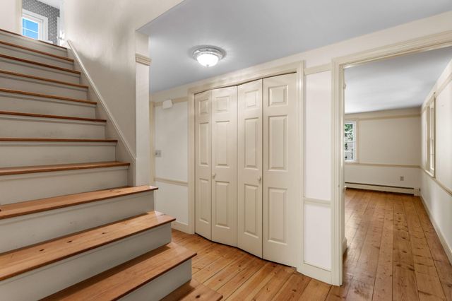 16 Greengate Road, Falmouth, MA 02540
